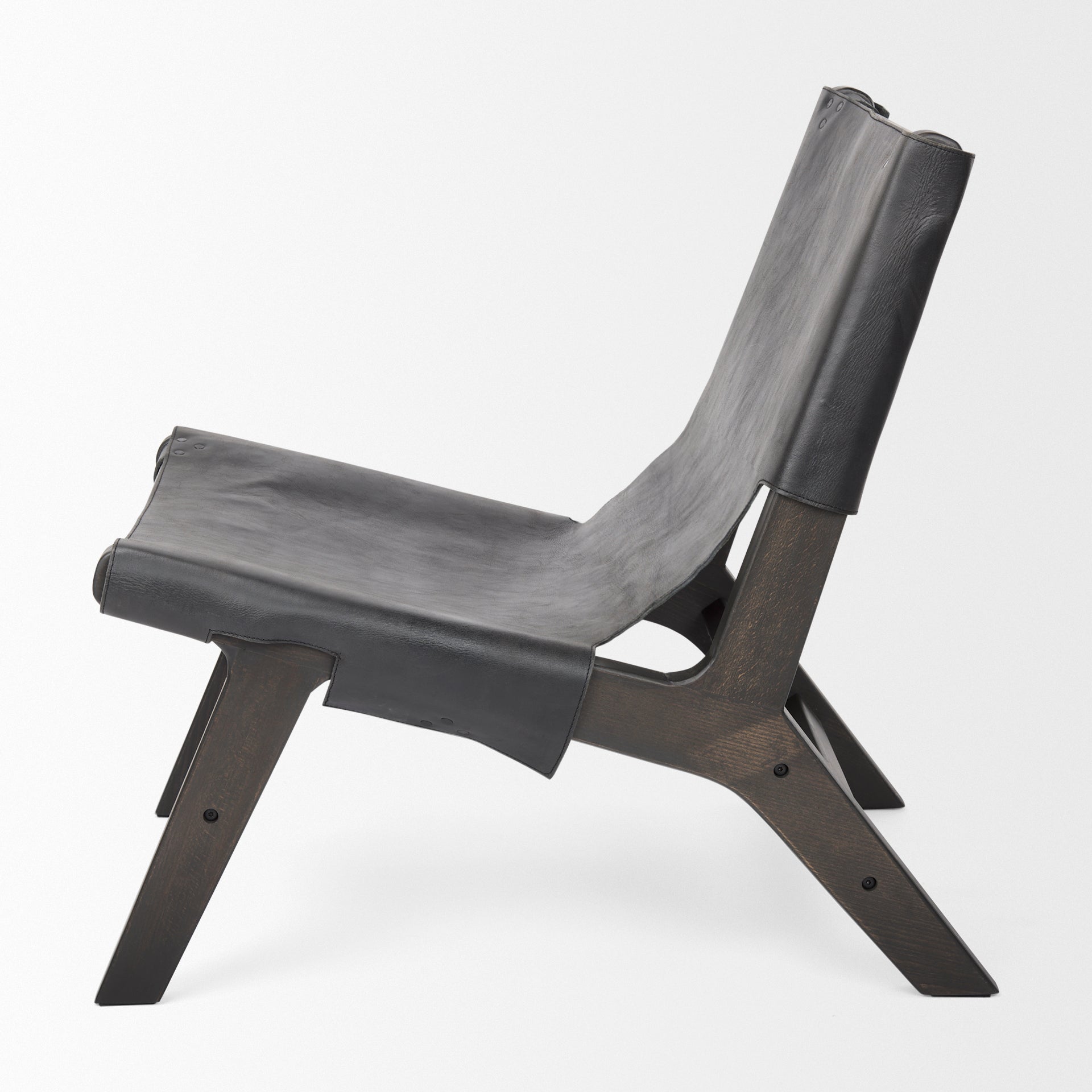 Mercana Elodie 24.4" x 31.5" x 30.7" Solid Wood Side Chair