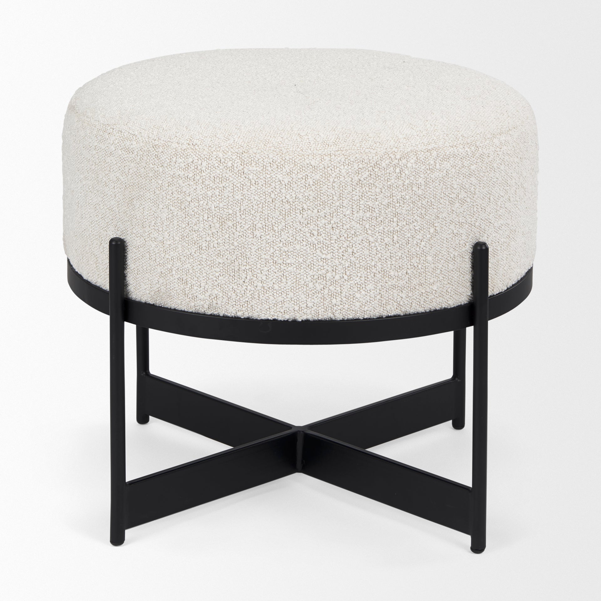 Mercana Amelia 21.3" x 21.3" x 18.1" Fabric Pouf