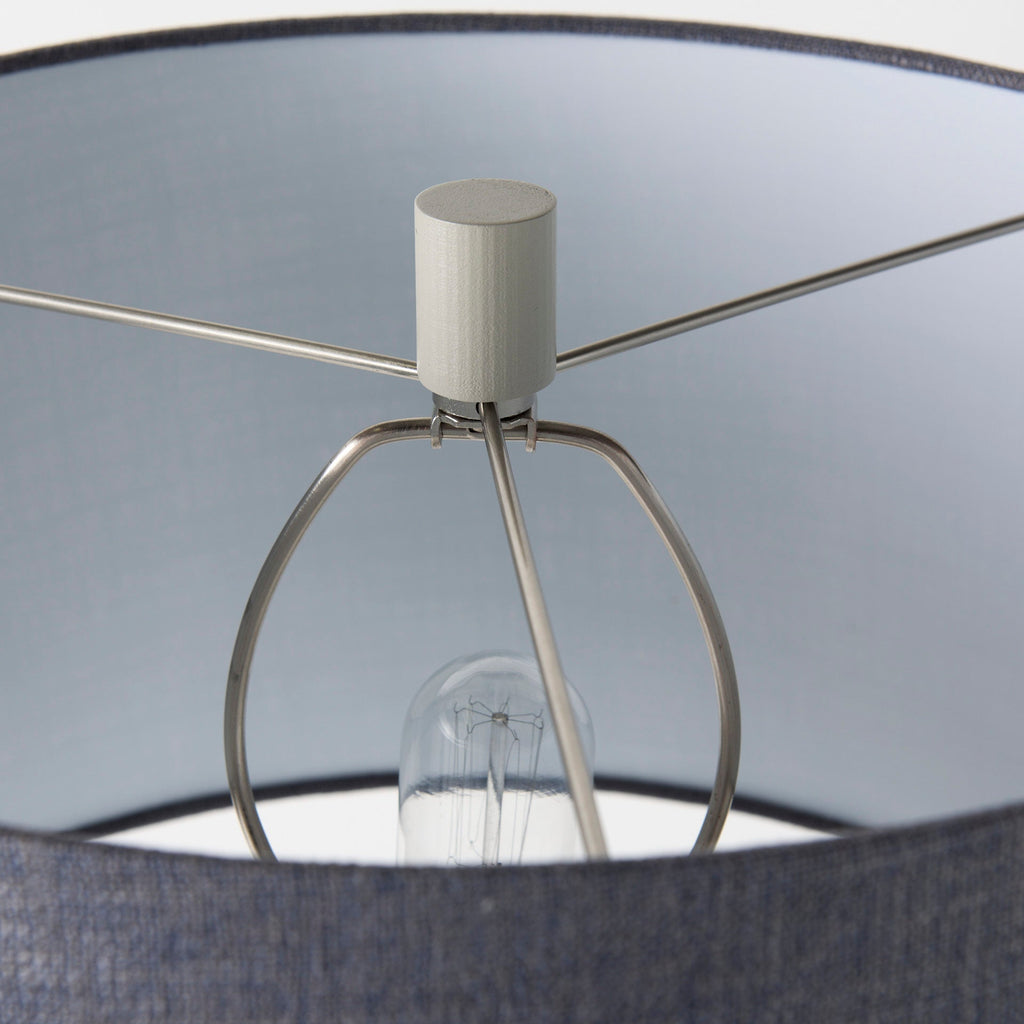Mercana Quinn 18" x 18" x 28.8" Resin Table Lamp