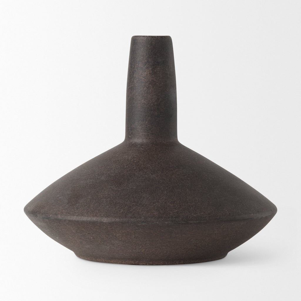 Mercana Rylee 7.9" x 7.9" x 6.9" Ceramic Vase