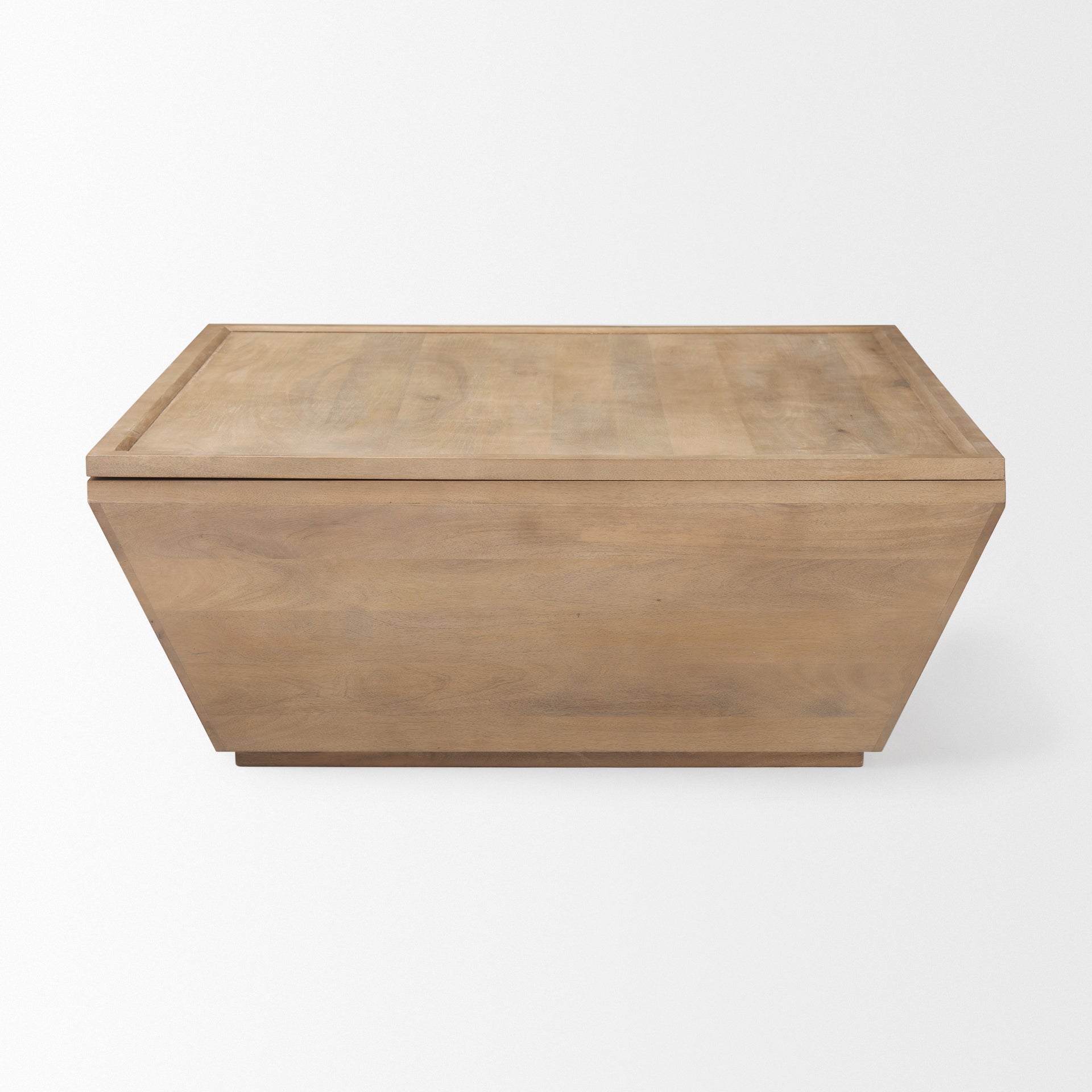 Mercana Wyatt 41" x 41" x 16" Coffee Table