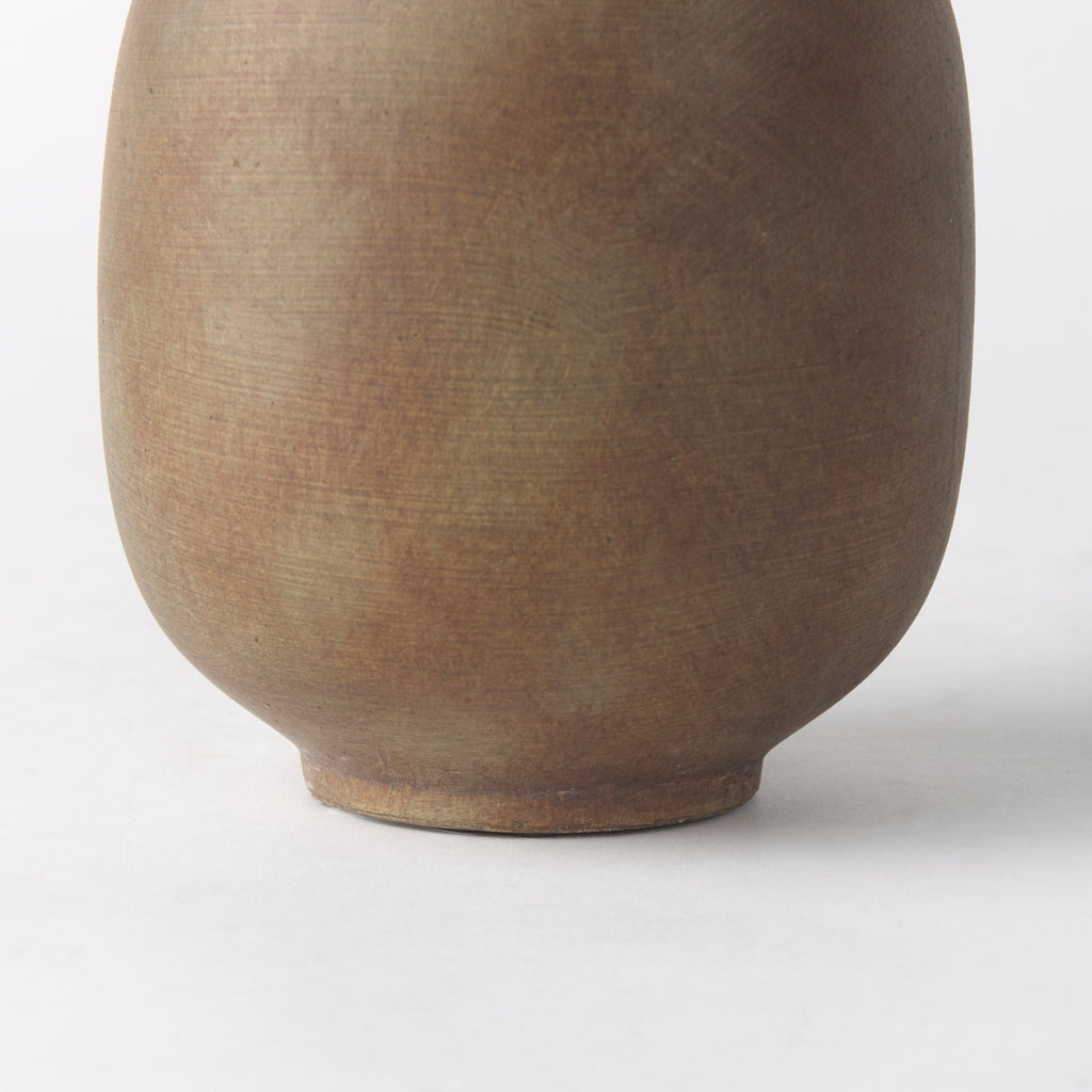 Mercana Rylee 5.7" x 5.7" x 7.7" Ceramic Vase