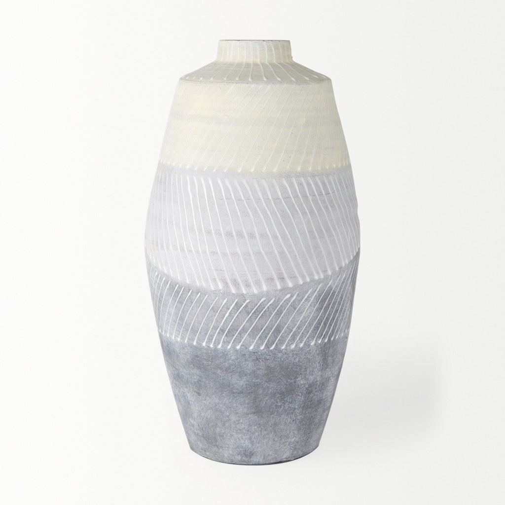 Mercana Blume 8.3" x 8.3" x 16.5" Ceramic Vase