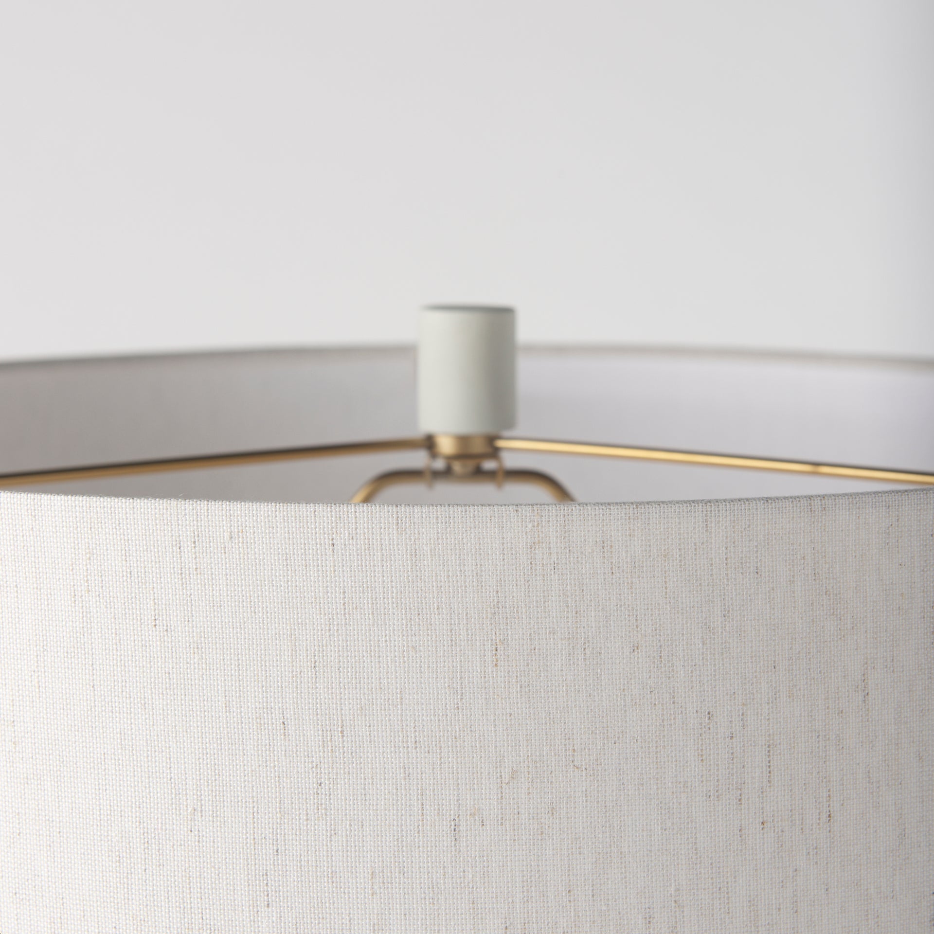Mercana Javier 18" x 18" x 30" Ceramic Table Lamp