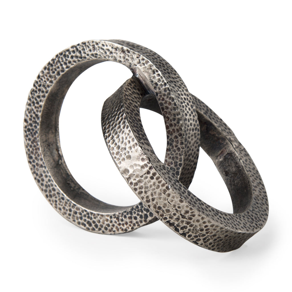 Mercana Rafiki 7.9" x 5.9" x 5.9" Metal Decorative Object