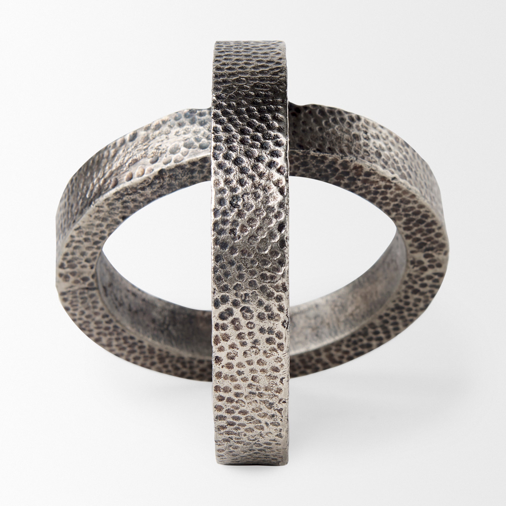 Mercana Rafiki 7.9" x 5.9" x 5.9" Metal Decorative Object
