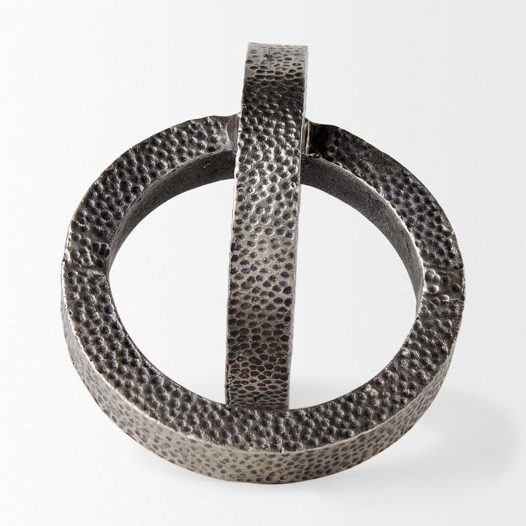 Mercana Rafiki 7.9" x 5.9" x 5.9" Metal Decorative Object
