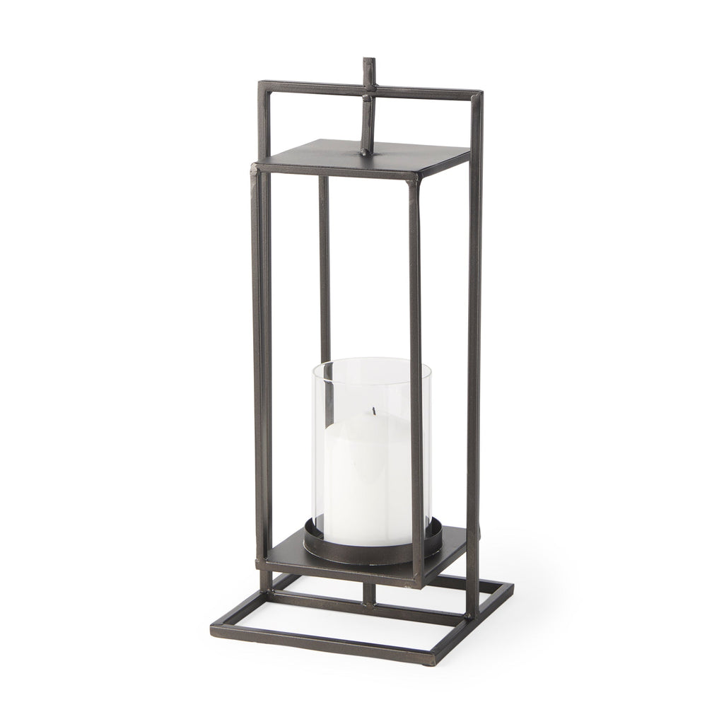 Mercana Albus 6.9" x 6.9" x 16.5" Metal Candle Holder