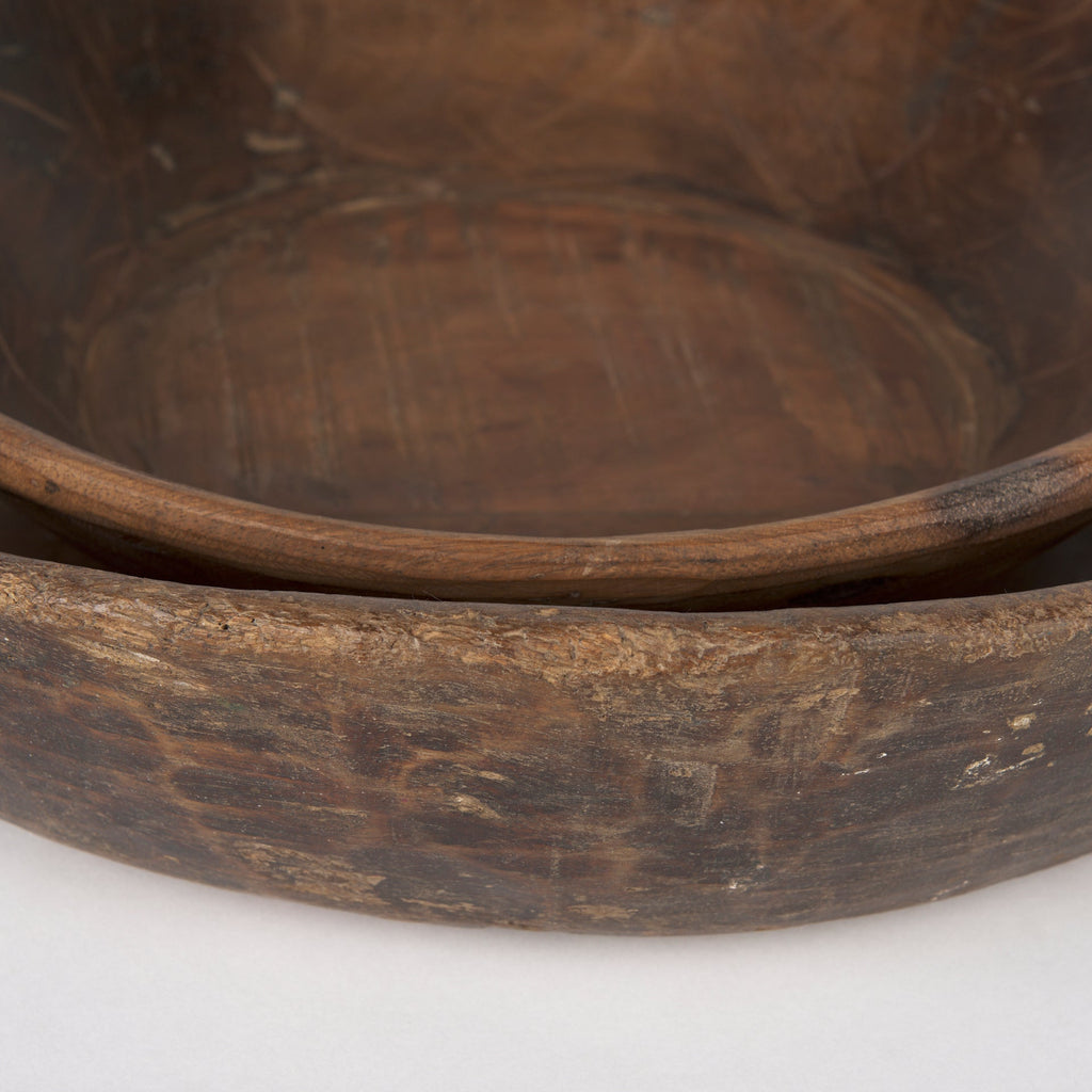 Mercana Nikita 20" x 20" x 5" Wood Bowl