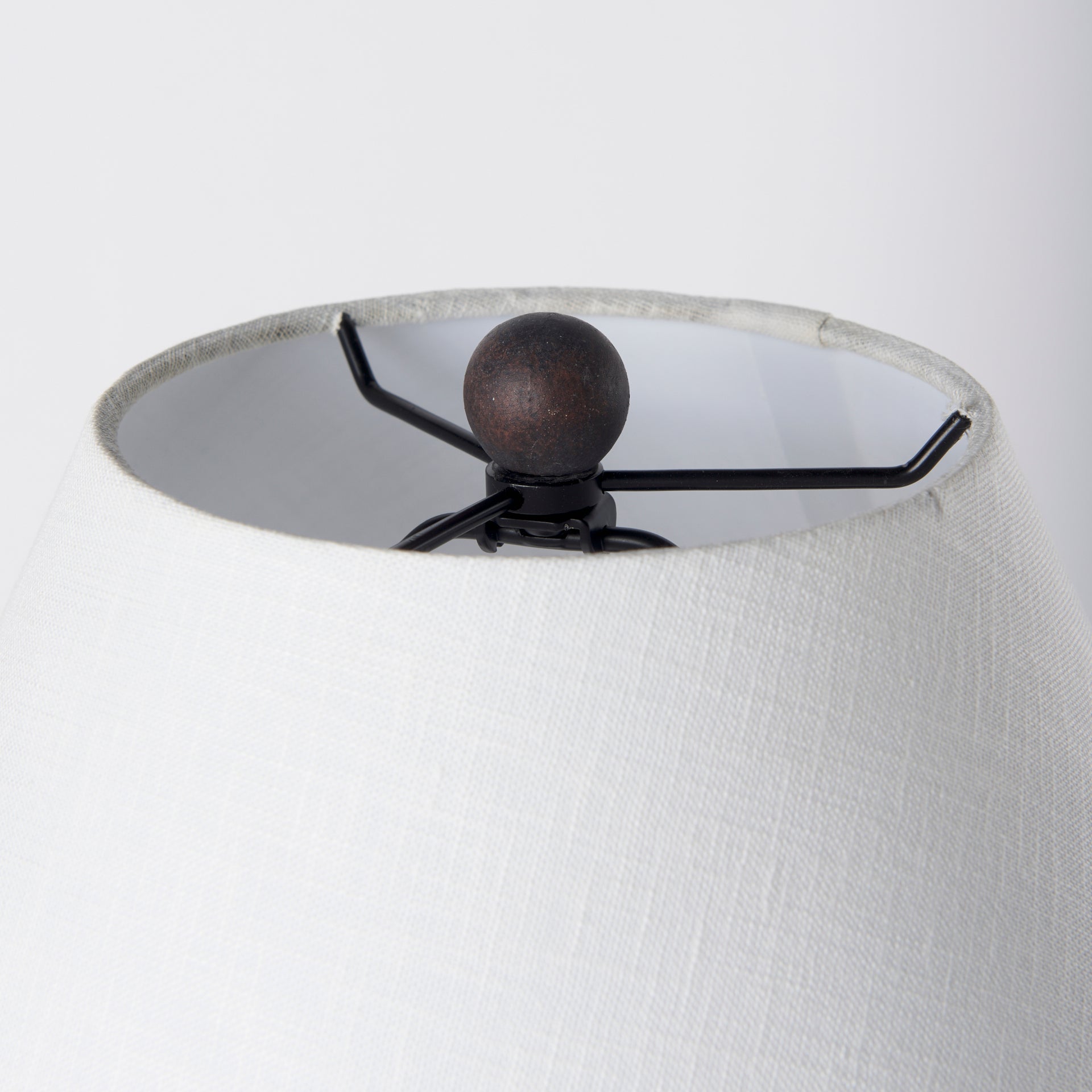 Mercana Marvin 18" x 18" x 27.5" Ceramic Table Lamp