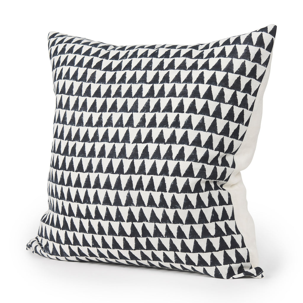 Mercana Jolie 22" x 22" x 0.2" Fabric Pillow cover