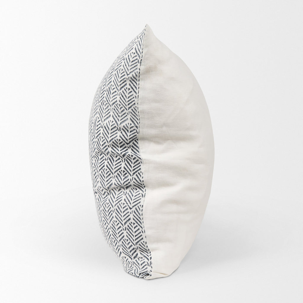Mercana Jenelle 22" x 22" x 0.2" Fabric Pillow cover