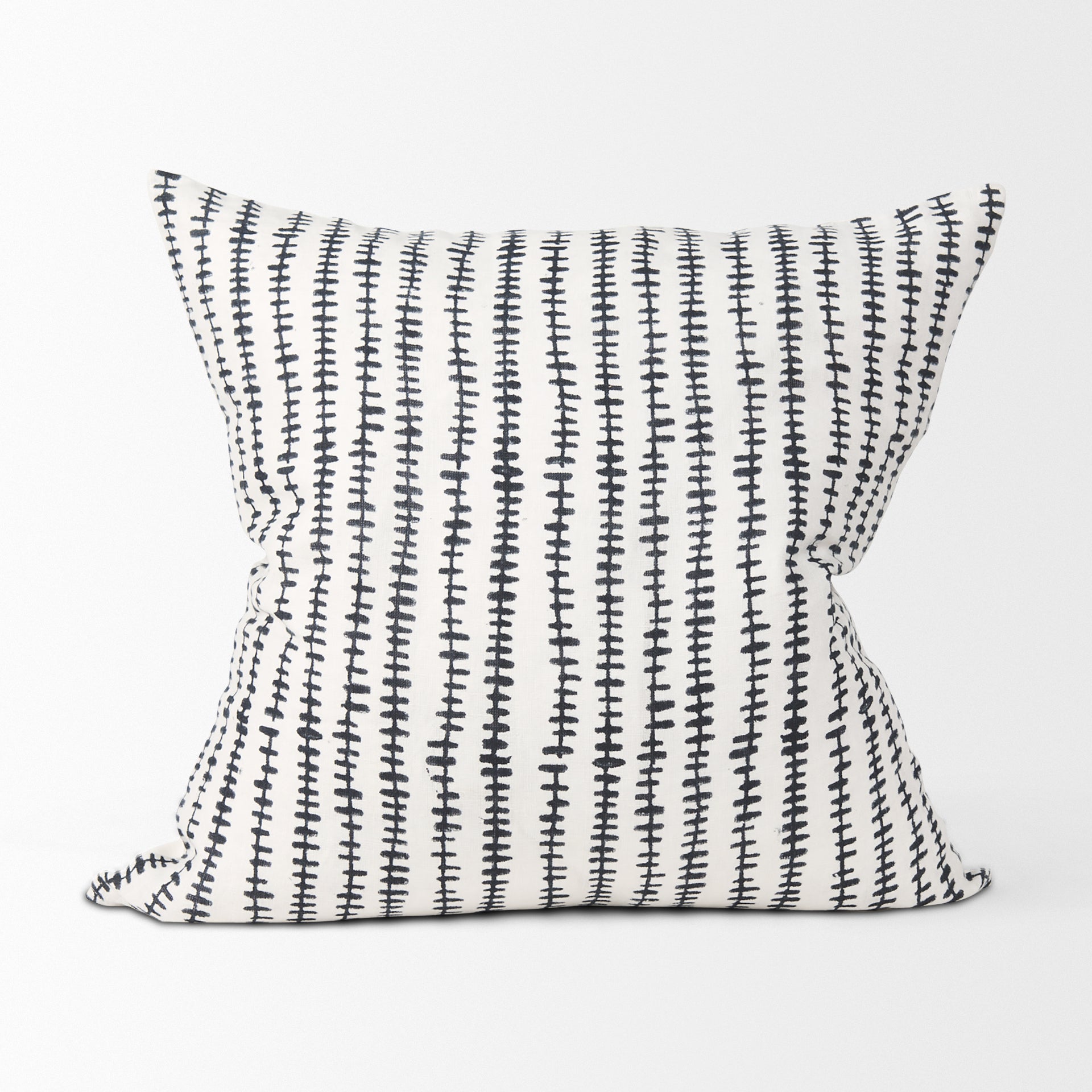 Mercana Jenna 22" x 22" x 0.2" Fabric Pillow cover