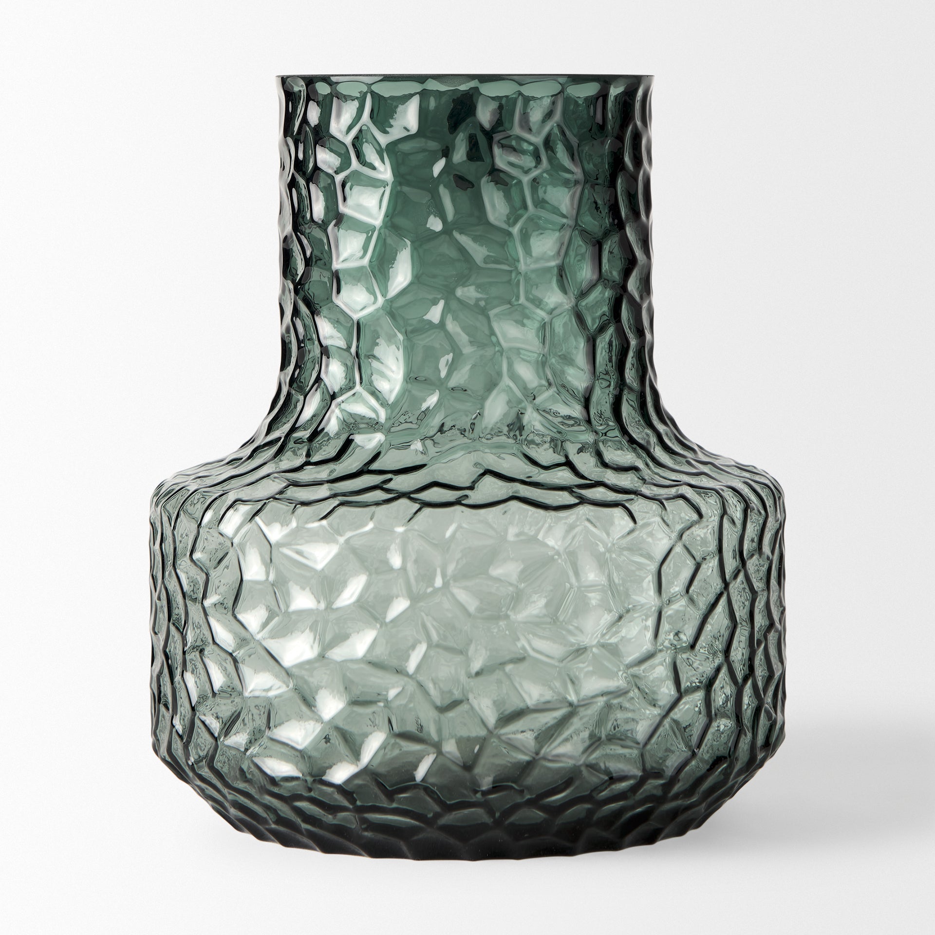 Mercana Jolene 6.3" x 6.3" x 7.2" Glass Vase