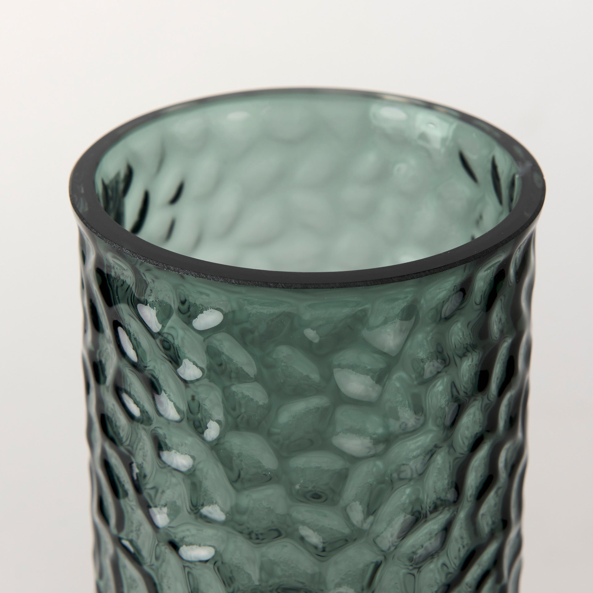 Mercana Jolene 9.8" x 9.8" x 11.8" Glass Vase