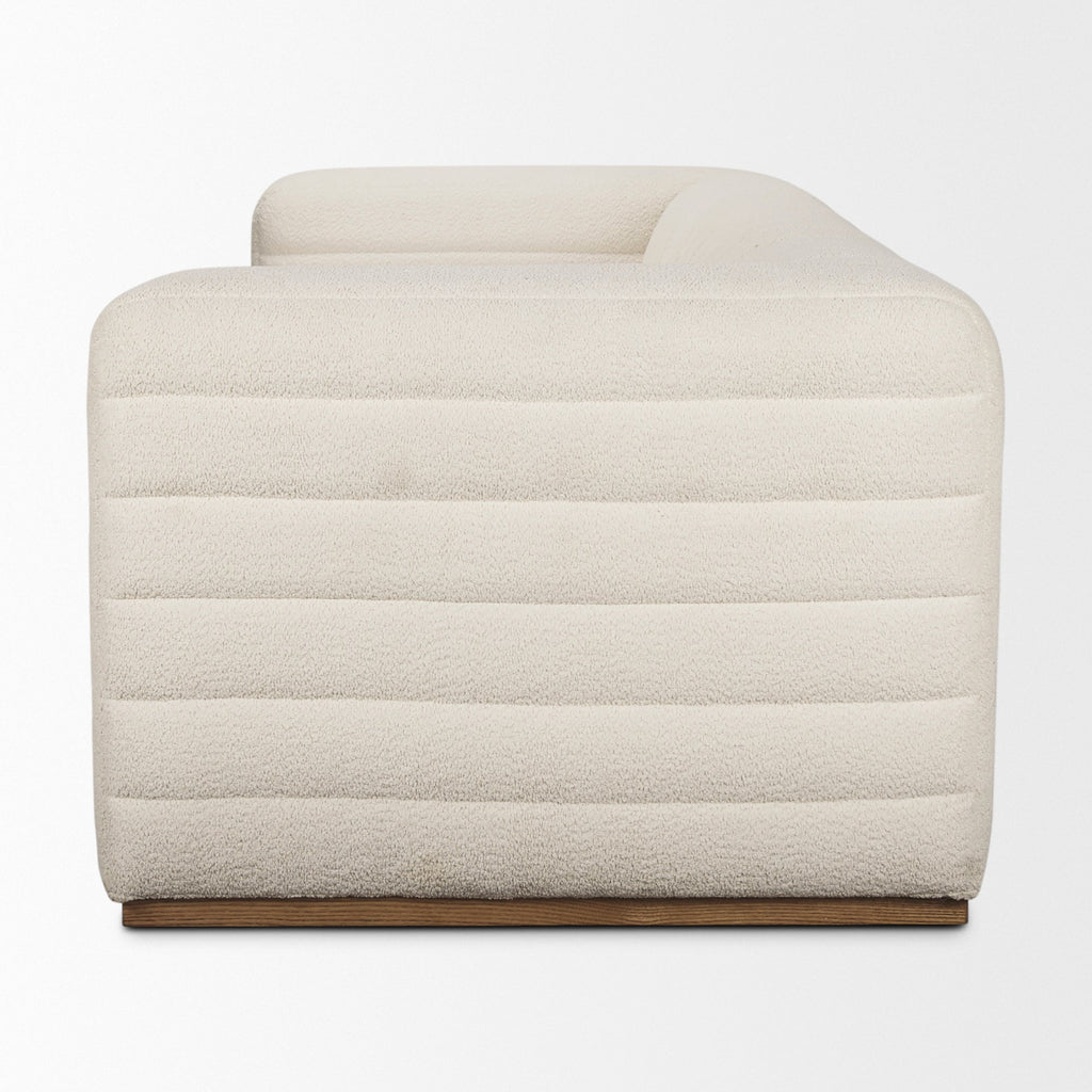 Mercana Ricciardo 86.6" x 38.4" x 28.2" Upholstered Standard Sofa