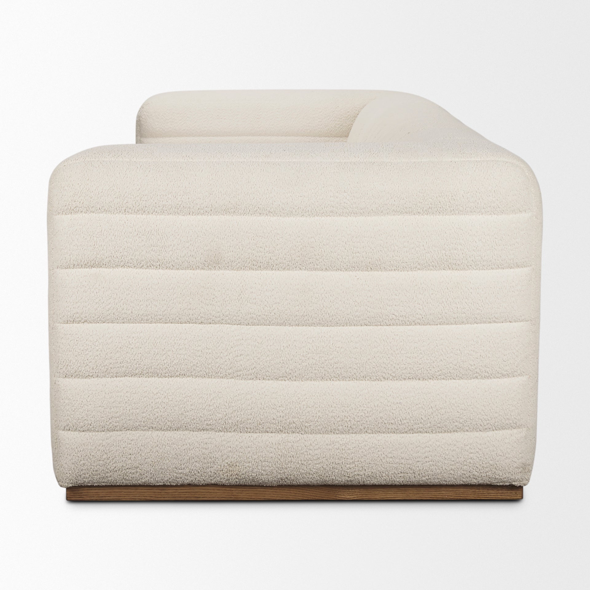 Mercana Ricciardo 86.6" x 38.4" x 28.2" Upholstered Standard Sofa