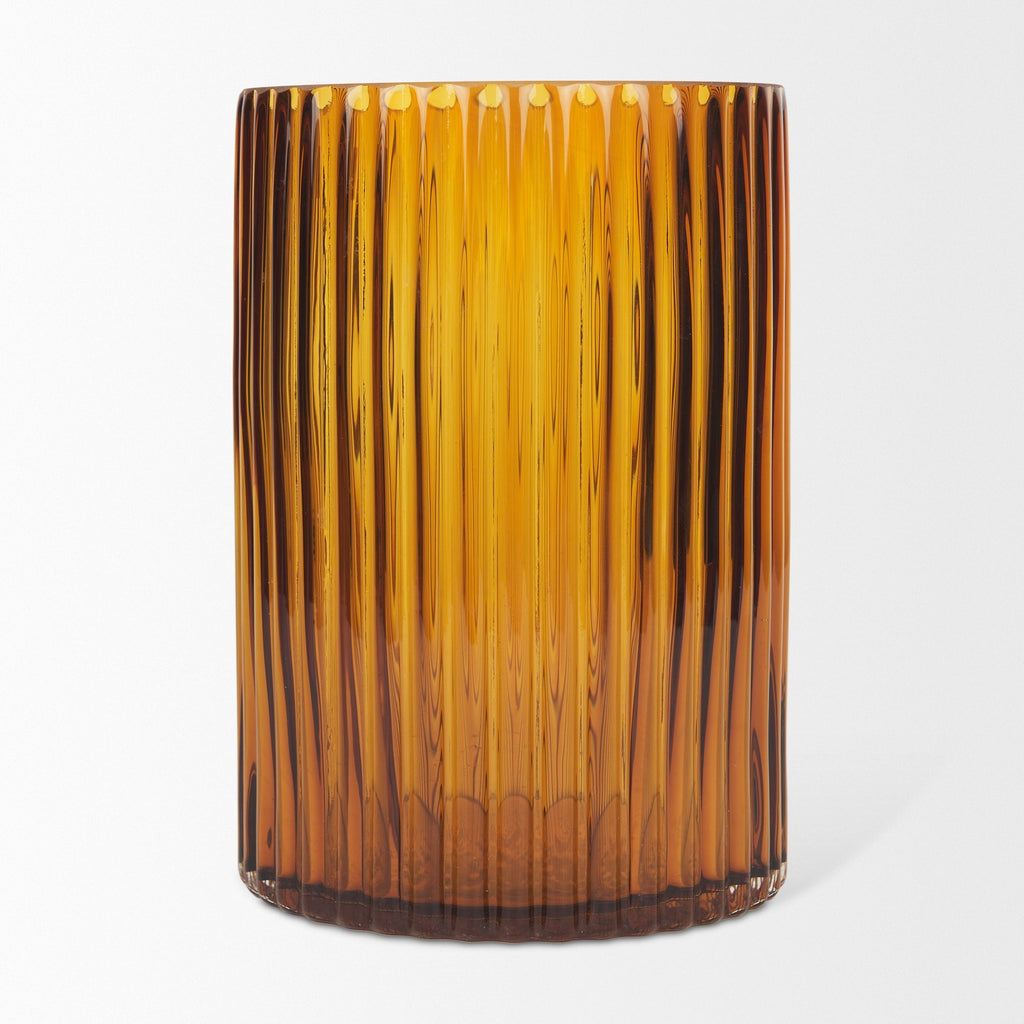 Mercana Dawn 5.6" x 5.6" x 8.3" Glass Vase