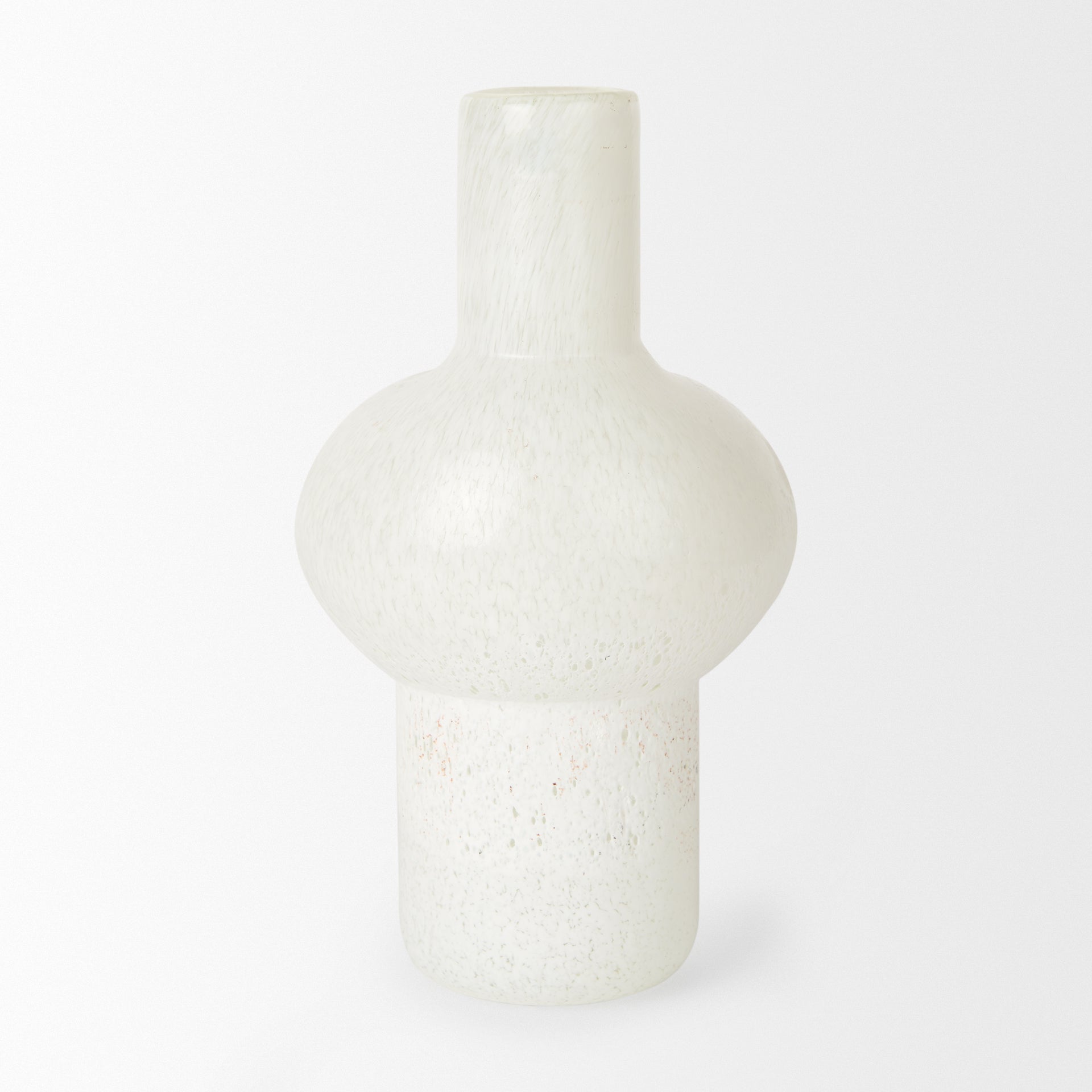 Mercana Heket 6.9" x 6.9" x 12.4" Glass Vase