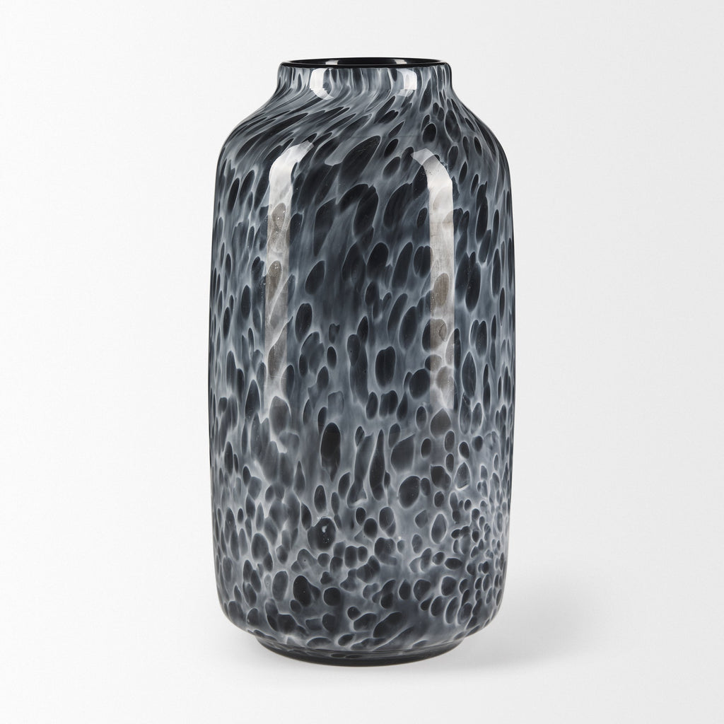 Mercana Masai 6.5" x 6.5" x 12.4" Glass Vase