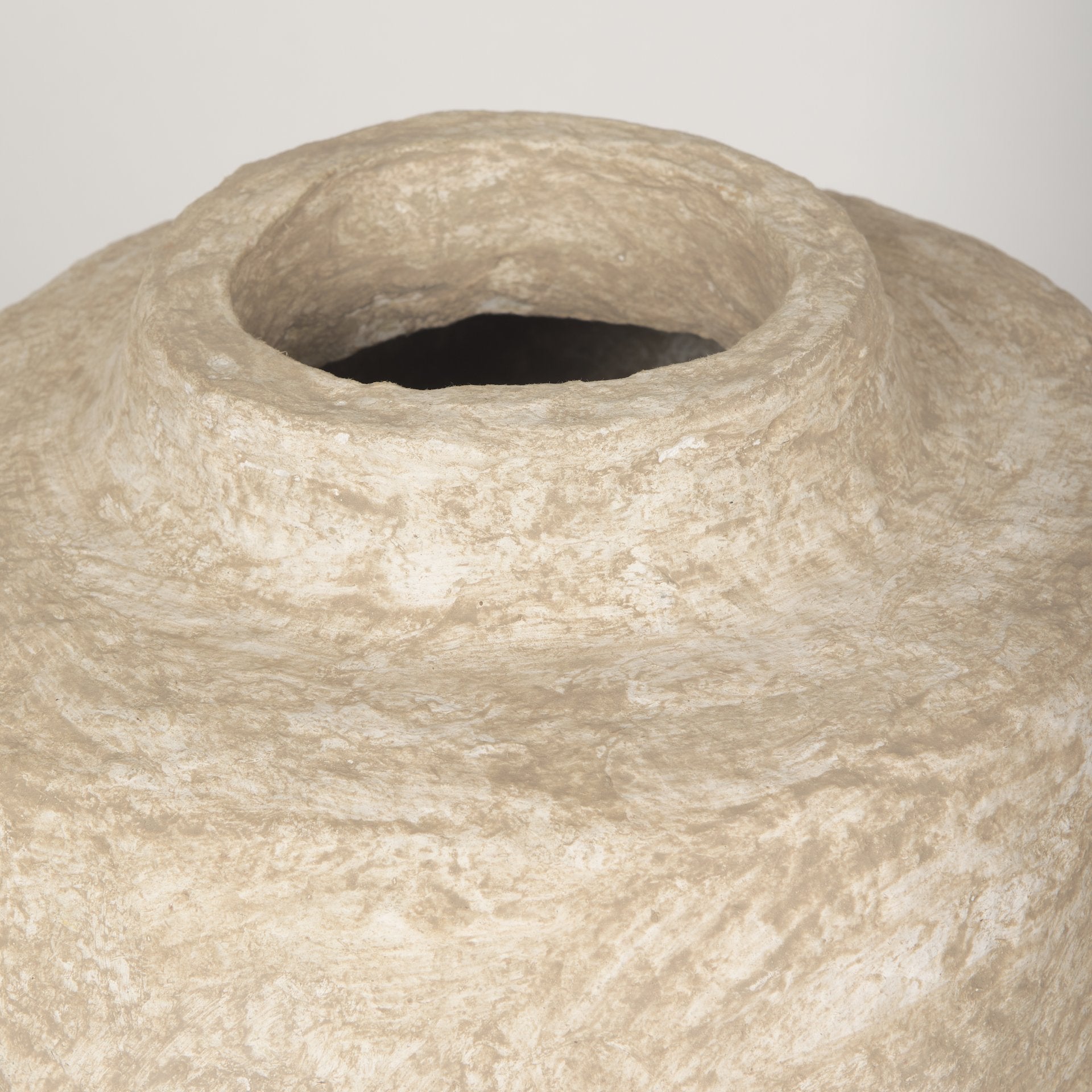 Mercana Rama 14" x 14" x 29" Paper Floor Vase