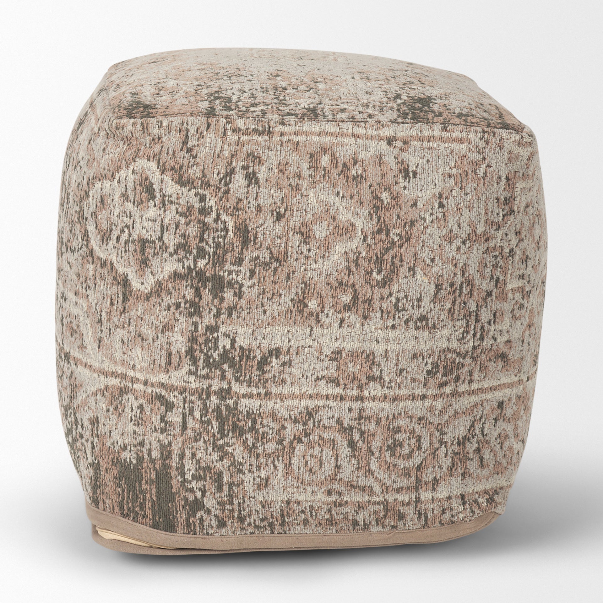 Mercana Khloe 18" x 18" x 18" Cotton Pouf