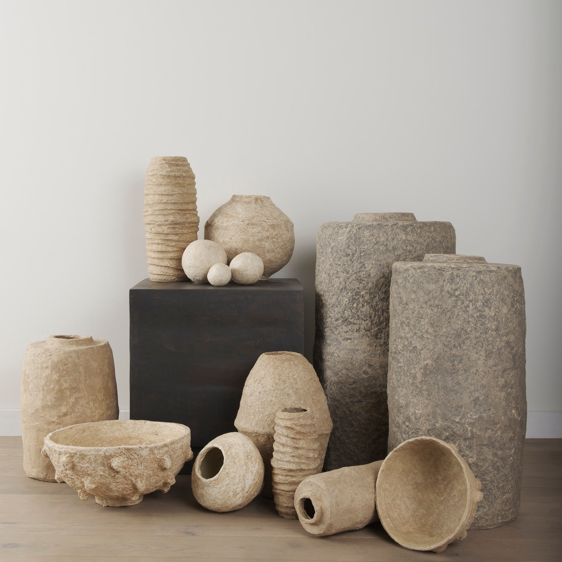 Mercana Rundal 8" x 8" x 12" Paper Vase