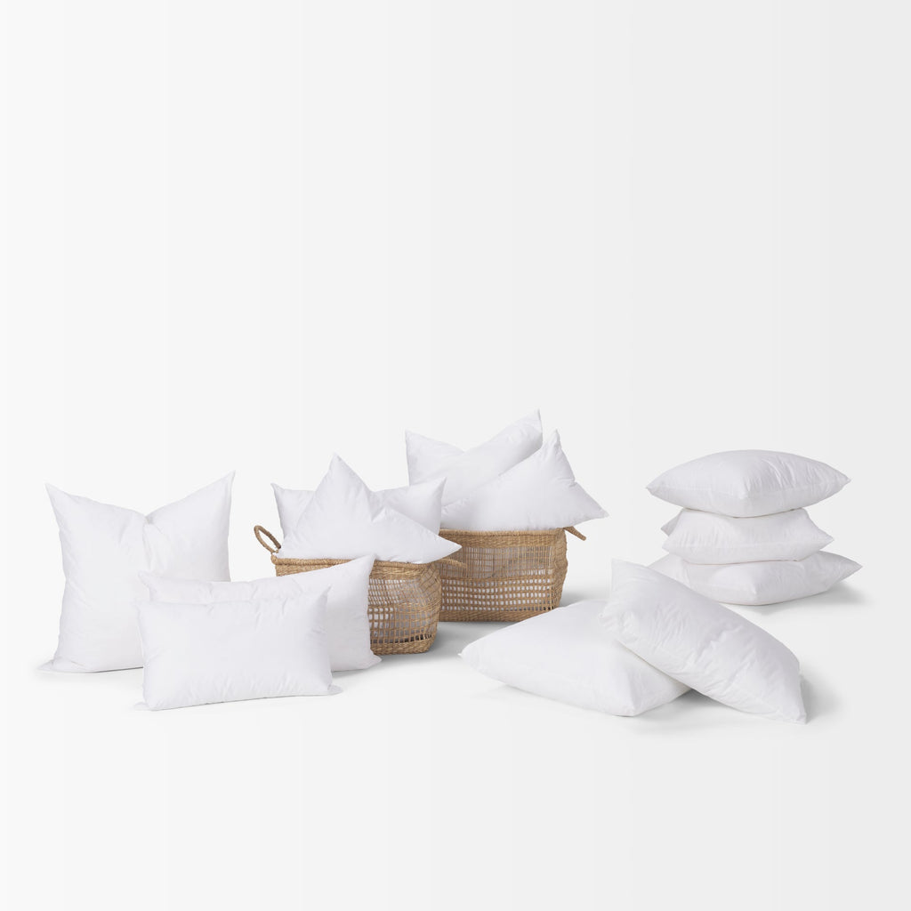 Mercana Non-Allergen 18" x 18" x 4" Fabric Pillow Insert