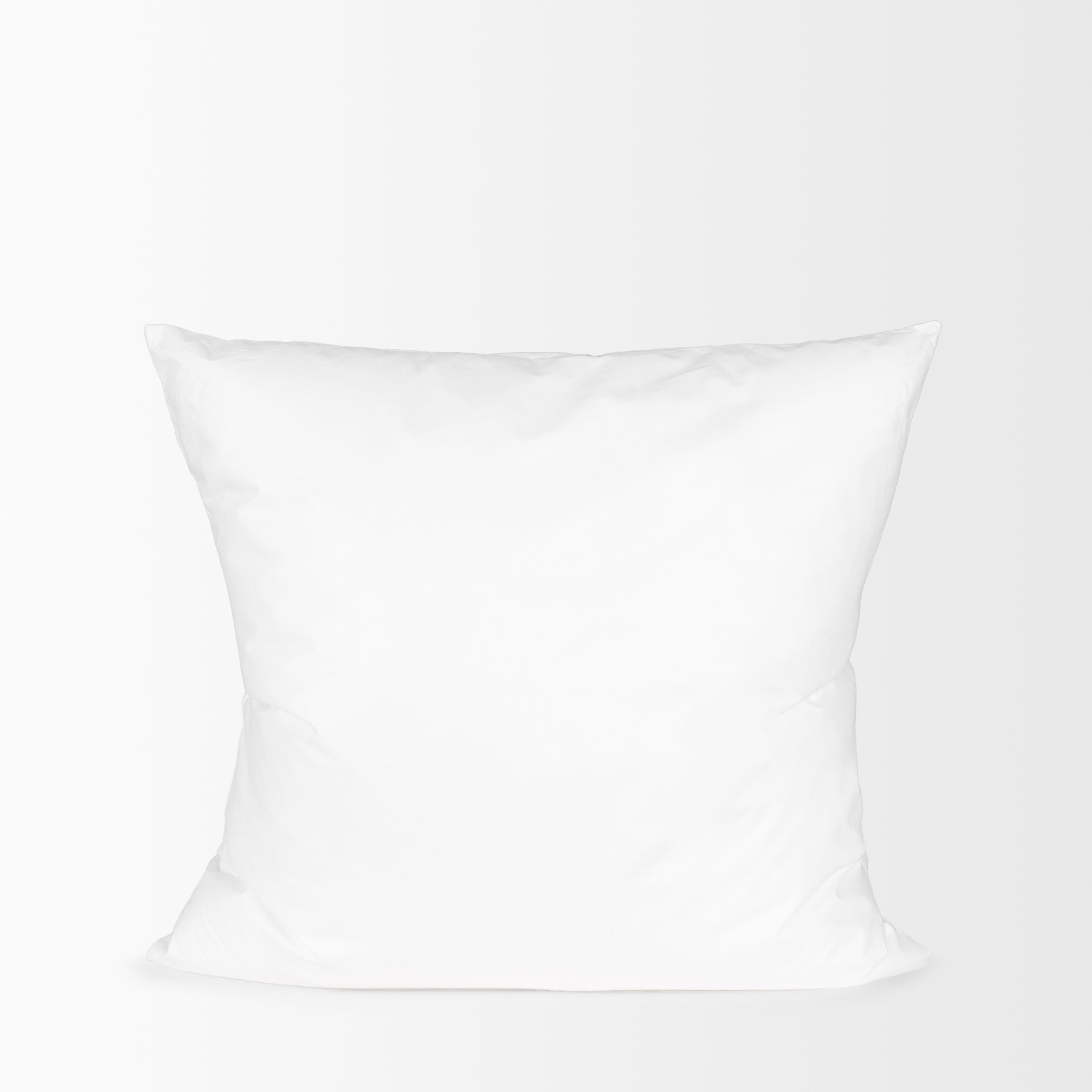 Mercana Non-Allergen 18" x 18" x 4" Fabric Pillow Insert