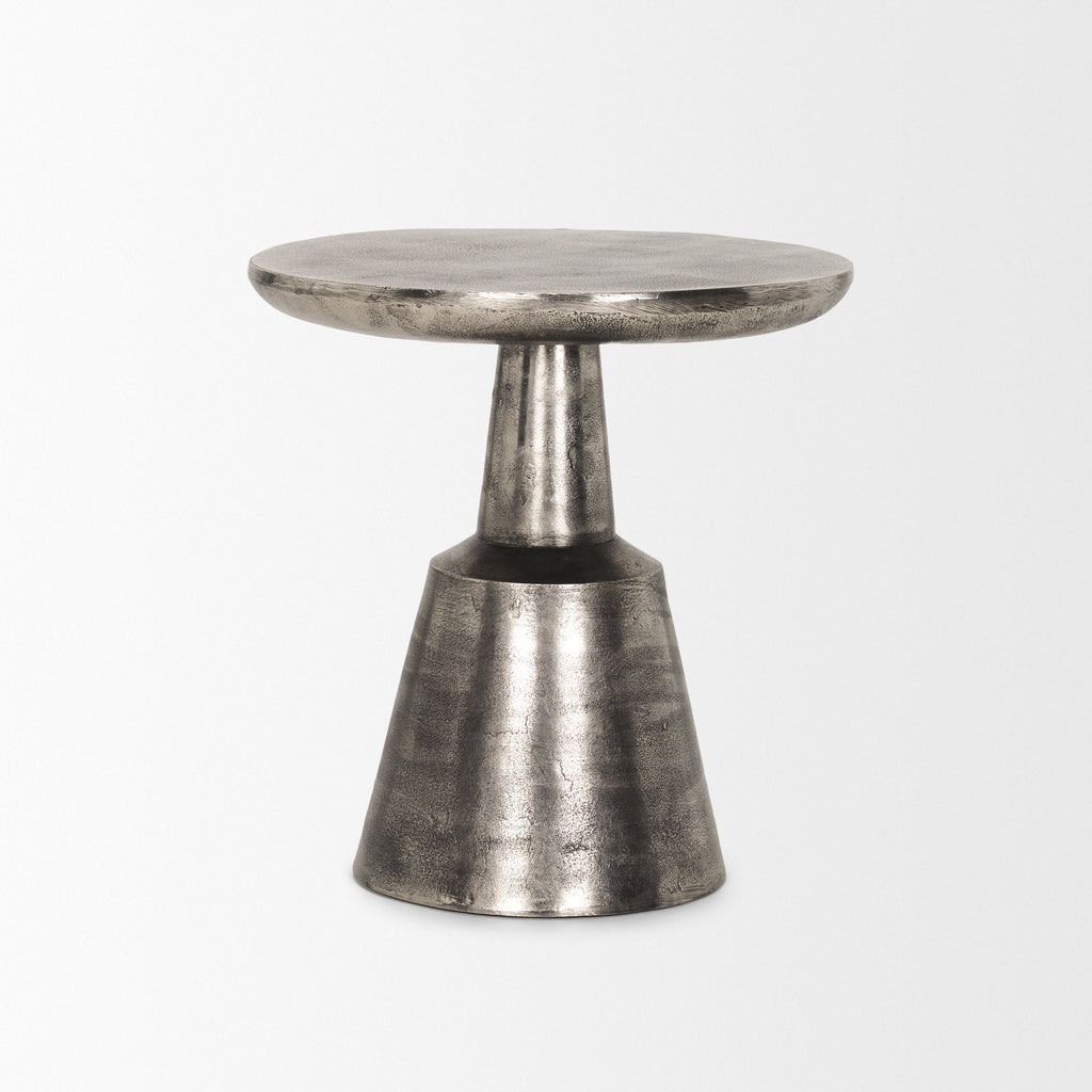 Mercana Bobbi 20" x 20" x 21" Side Table