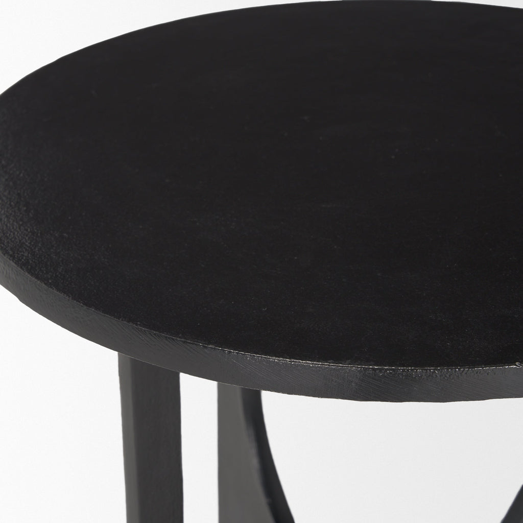 Mercana Sobi 18" x 18" x 21.5" Metal Side Table