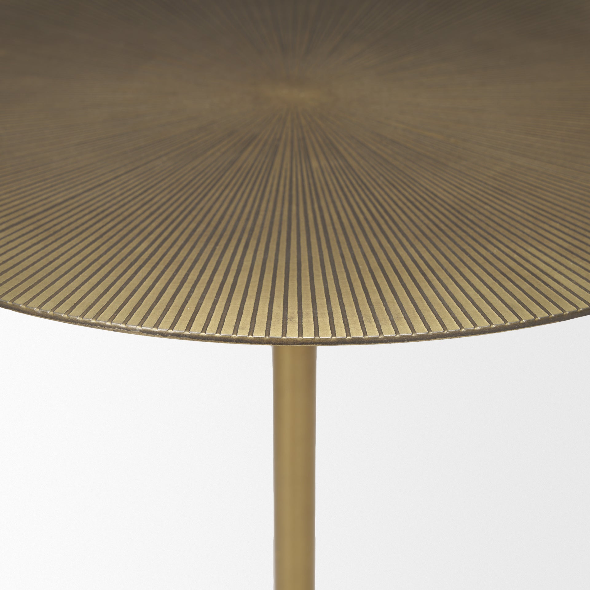 Mercana Rini 15" x 15" x 24.5" Side Table