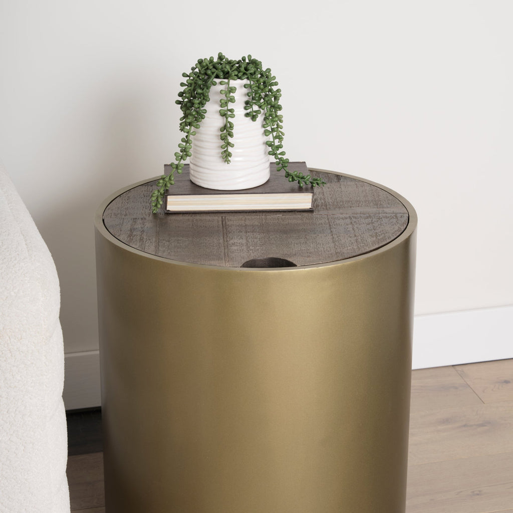 Mercana Eclipse 20" x 20" x 22" Metal Side Table