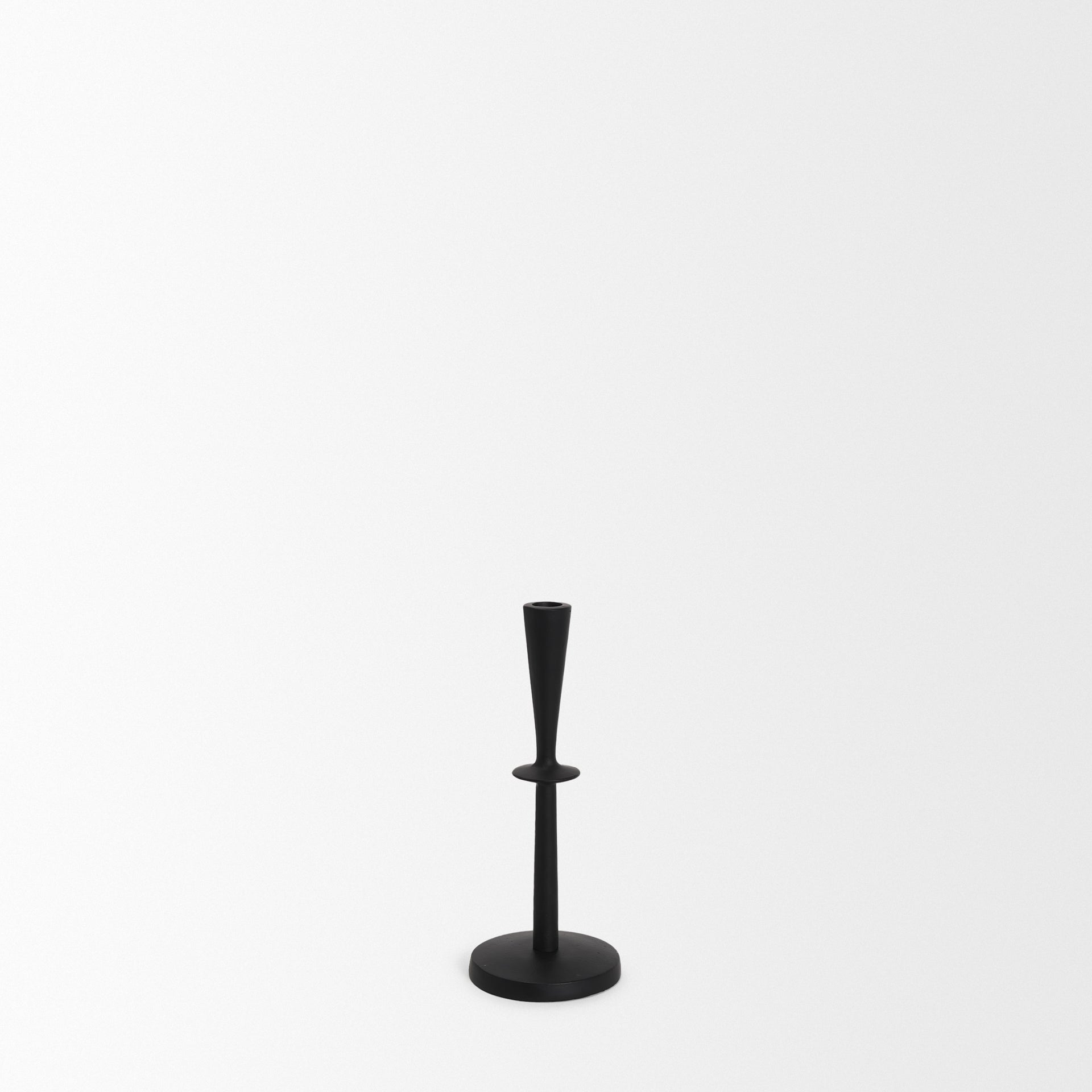 Mercana Qwin 4.3" x 4.3" x 11" Metal Candle Holder