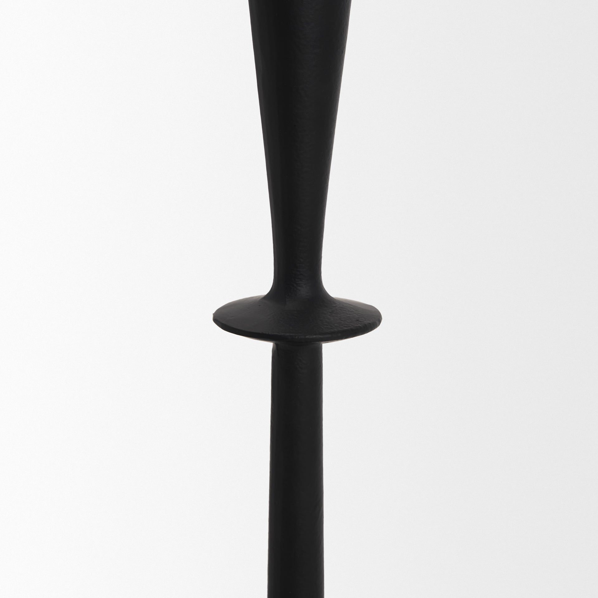 Mercana Qwin 4.3" x 4.3" x 11" Metal Candle Holder