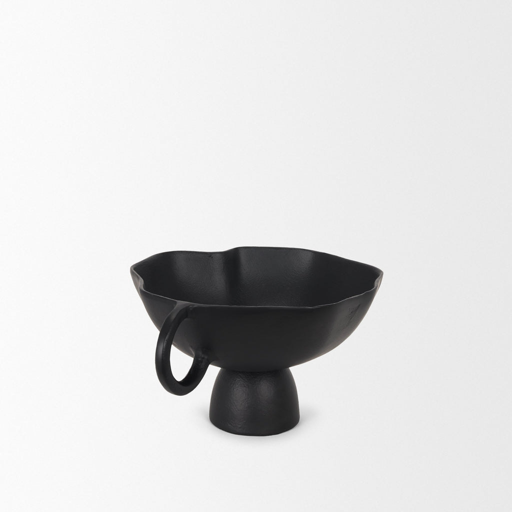 Mercana Radka 15.6" x 11.2" x 6.8" Metal Bowl
