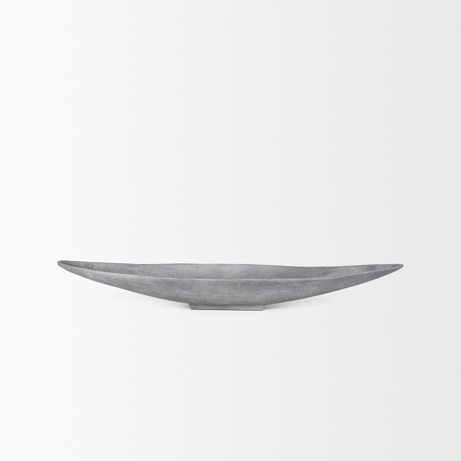 Mercana Piero 31.5" x 5" x 4" Metal Bowl