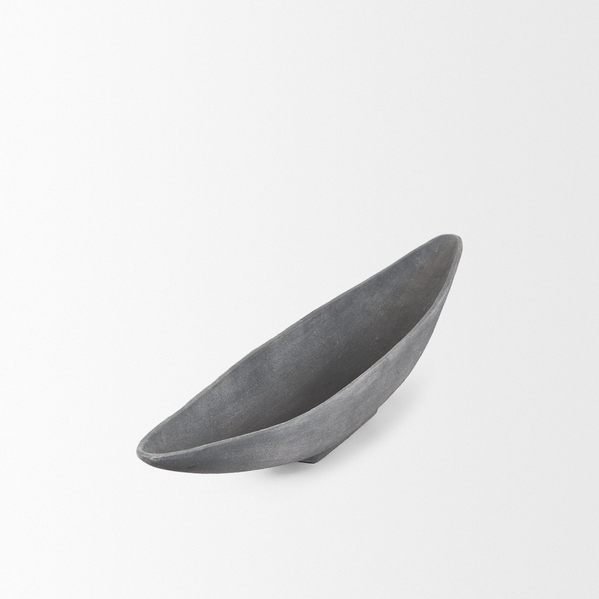 Mercana Piero 31.5" x 5" x 4" Metal Bowl