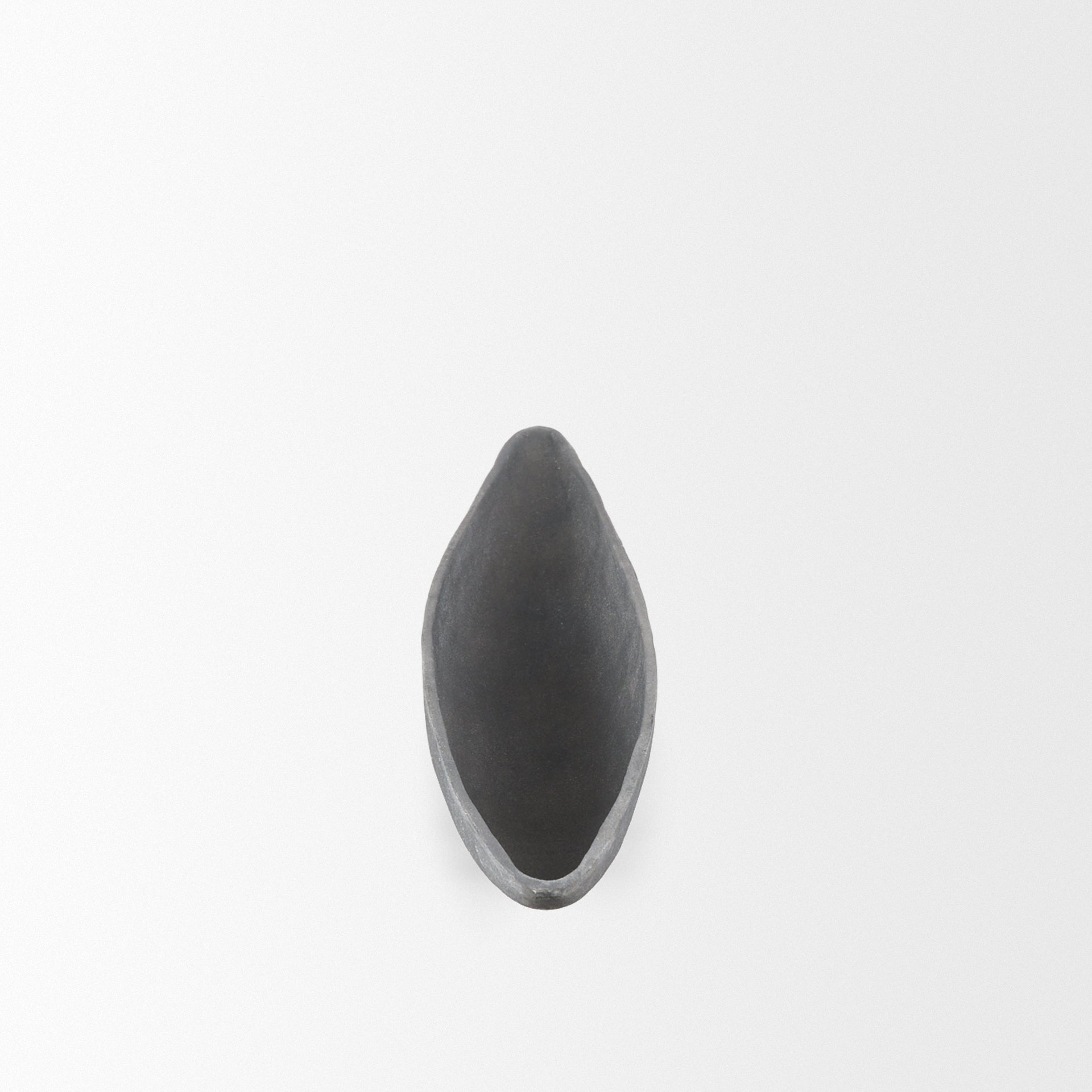 Mercana Piero 39" x 5" x 4.3" Metal Bowl