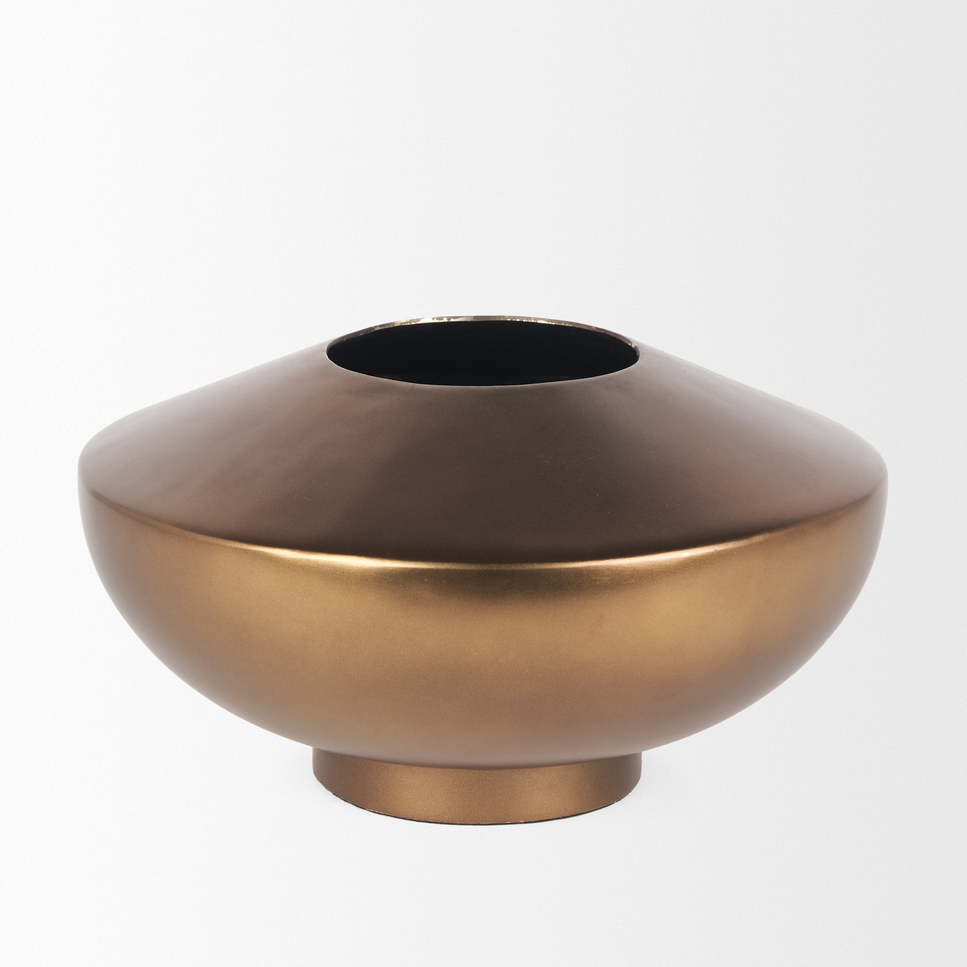 Mercana Quiana 10.5" x 10.5" x 6" Metal Vase