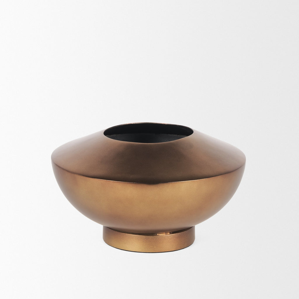 Mercana Quiana 8.3" x 8.3" x 4.8" Metal Vase