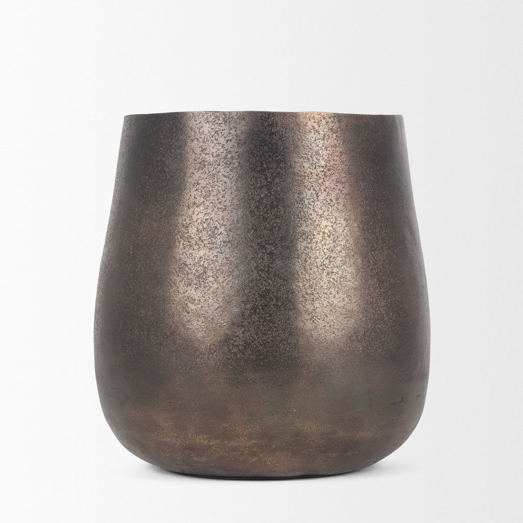 Mercana Quade 8.5" x 8.5" x 8.5" Metal Vase
