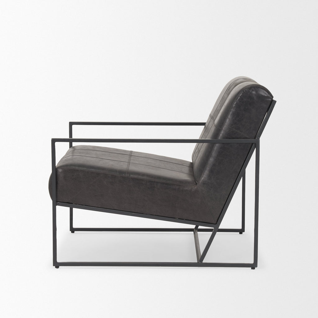 Mercana Stratton 27.3" x 36.5" x 29.5"  Side Chair