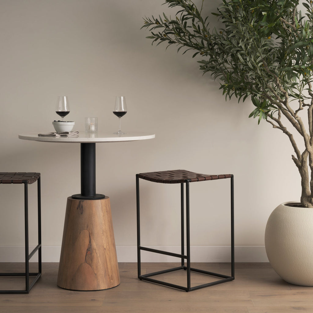 Mercana Clarissa 18" x 16" x 26" Metal Stool