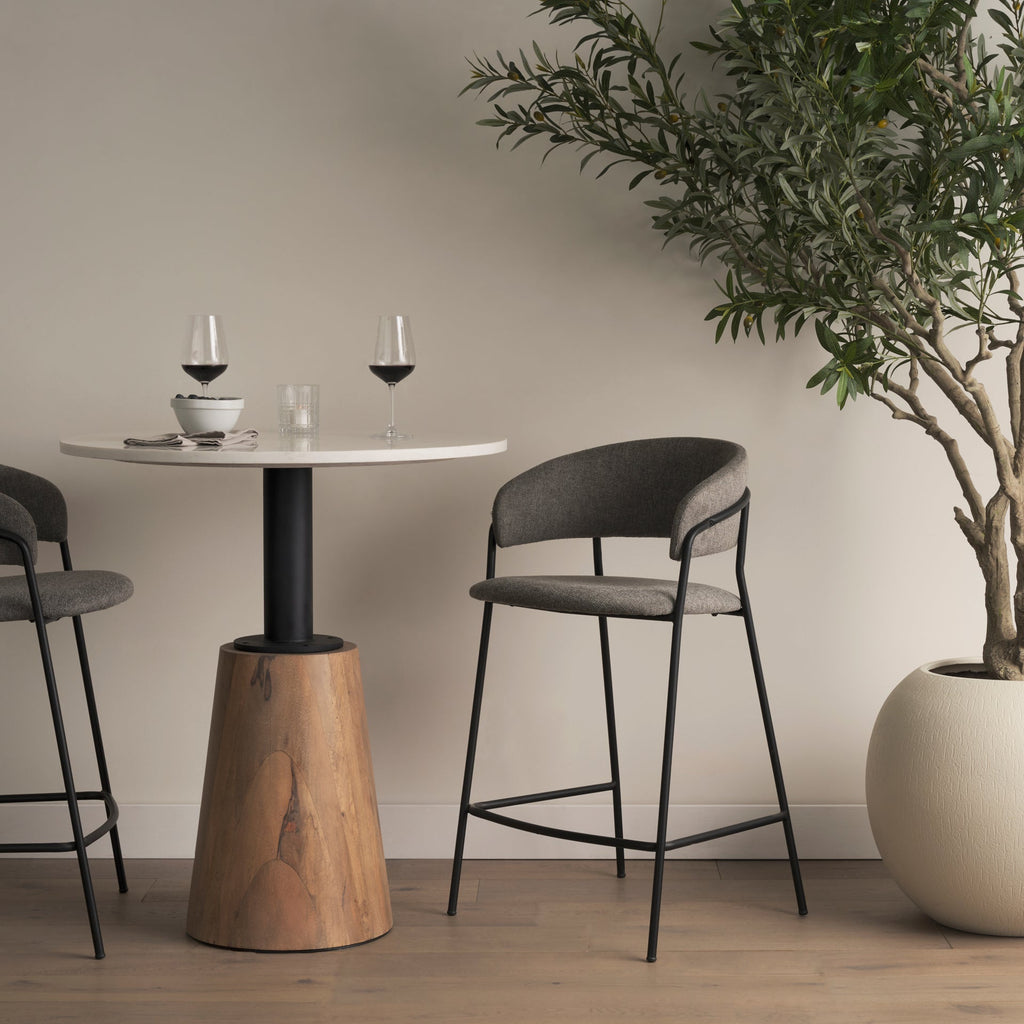 Mercana Carolyn 19.5" x 20.5" x 35.8" Metal Stool