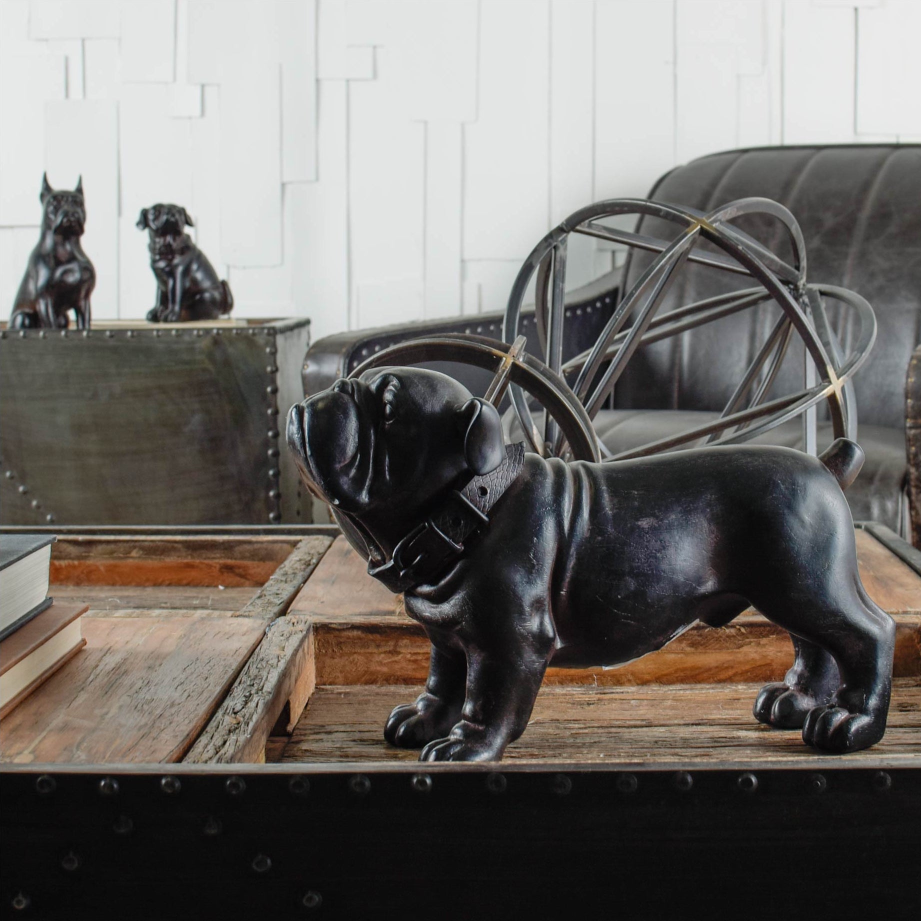 Mercana Hugo 5" x 13" x 8.3" Resin Decorative Object