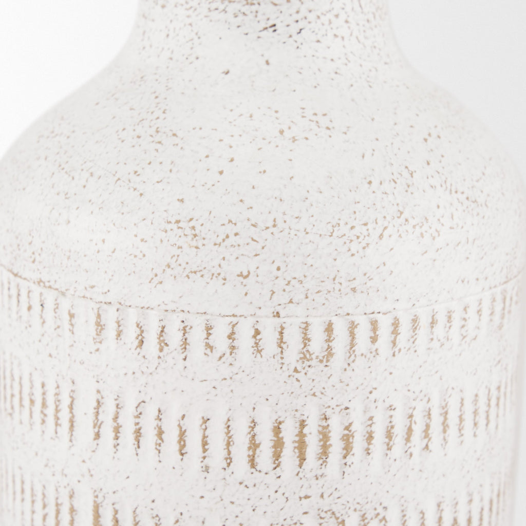 Mercana Tisha 5.9" x 5.9" x 11.4" Metal Vase