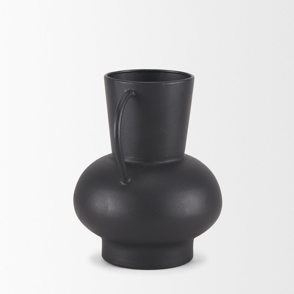 Mercana Tasya 7.1" x 7.1" x 9.1" Metal Vase