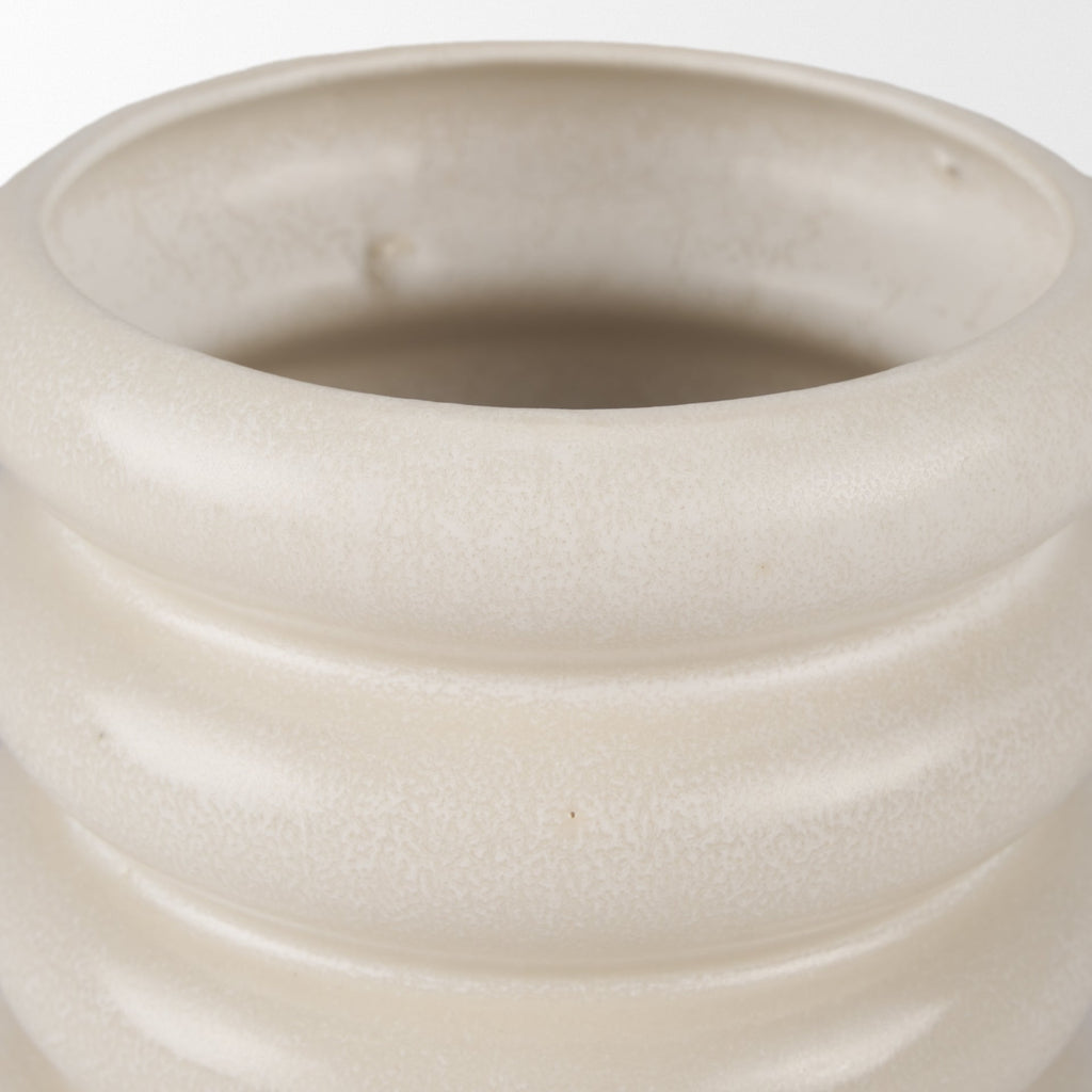 Mercana Twyla 7.1" x 7.1" x 6.7" Ceramic Vase
