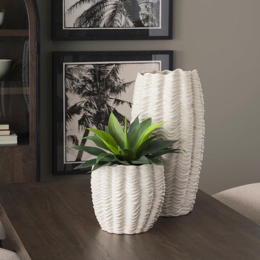 Mercana Velia 11.6" x 11.4" x 11" Ceramic Vase